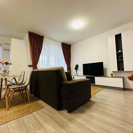Palas Retreat - Q Residence Iasi Ngoại thất bức ảnh