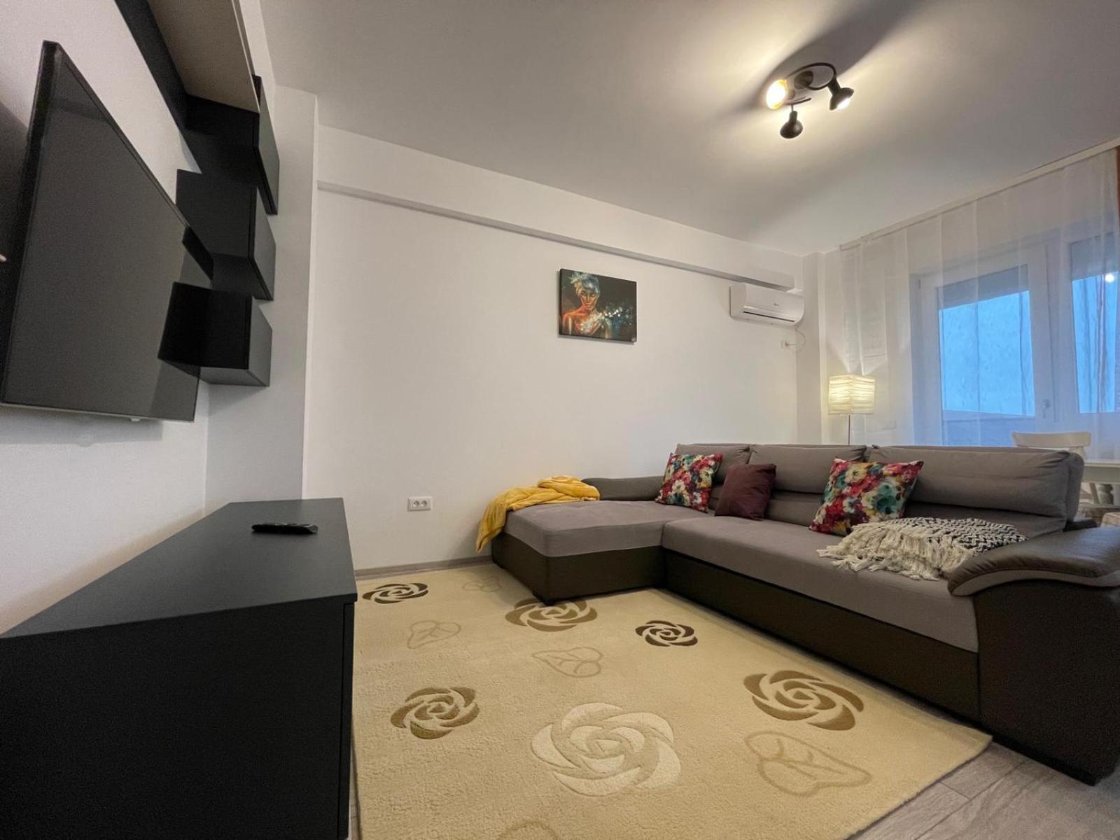 Palas Retreat - Q Residence Iasi Ngoại thất bức ảnh