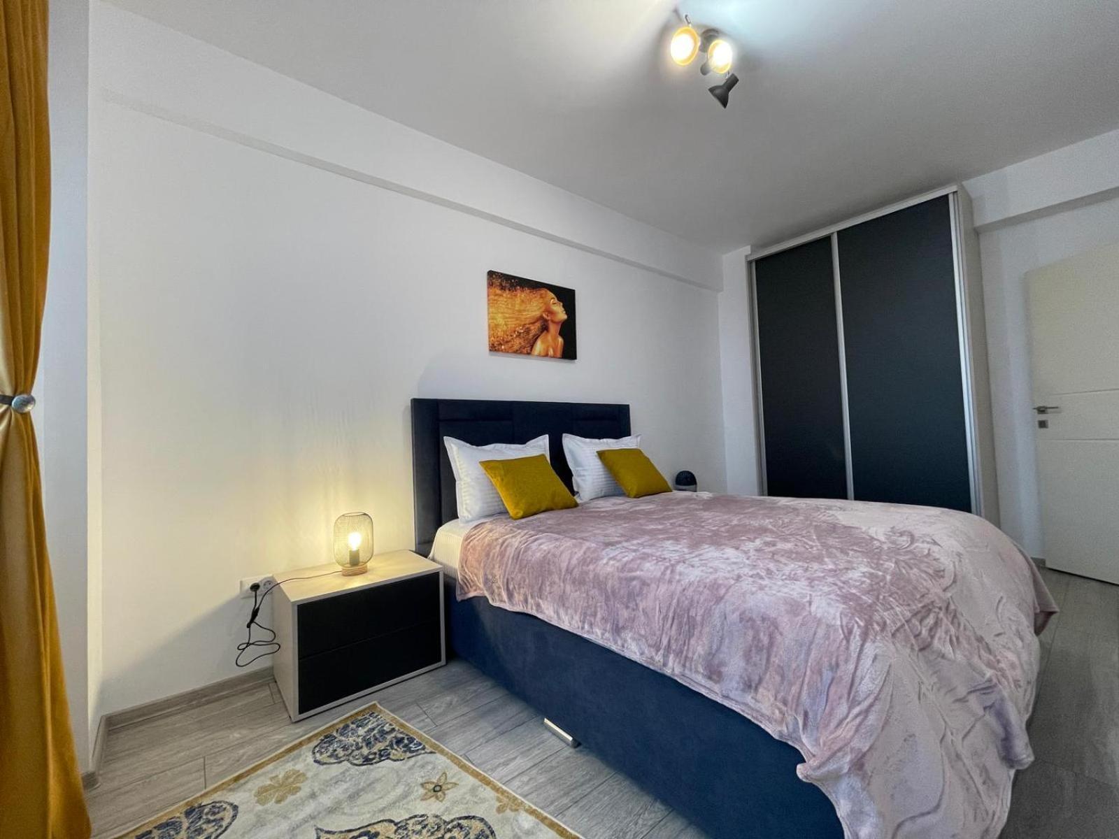 Palas Retreat - Q Residence Iasi Ngoại thất bức ảnh