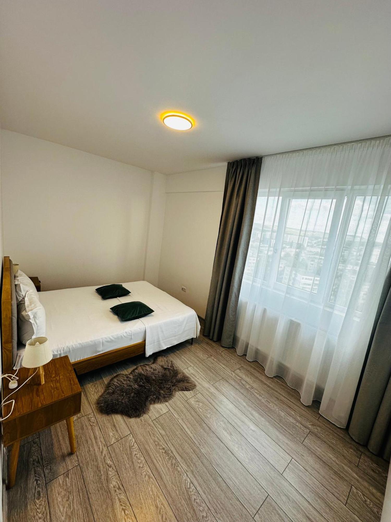 Palas Retreat - Q Residence Iasi Ngoại thất bức ảnh